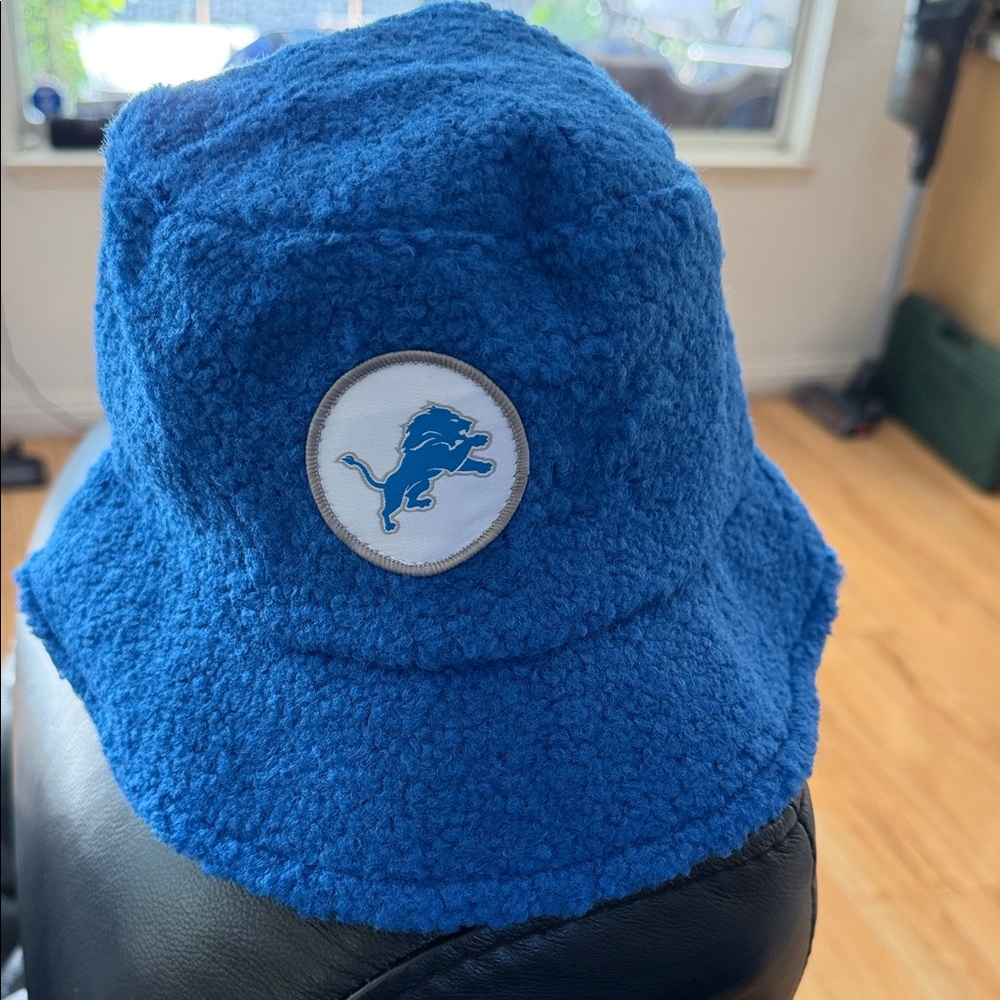 Detroit Lions fuzzy bucket hat. Not sold in shops unisex